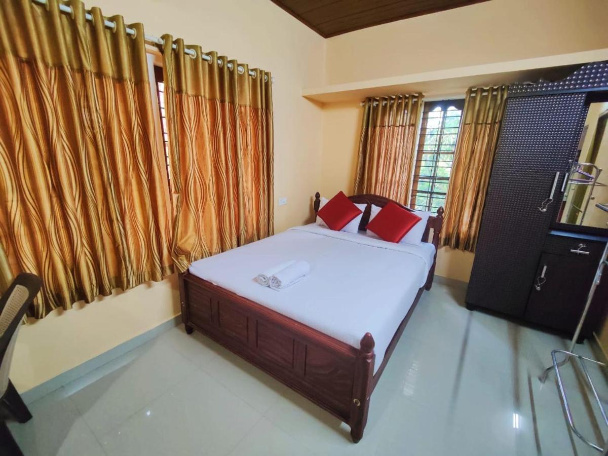 Mangalappillil Homestay Munnar Exterior photo