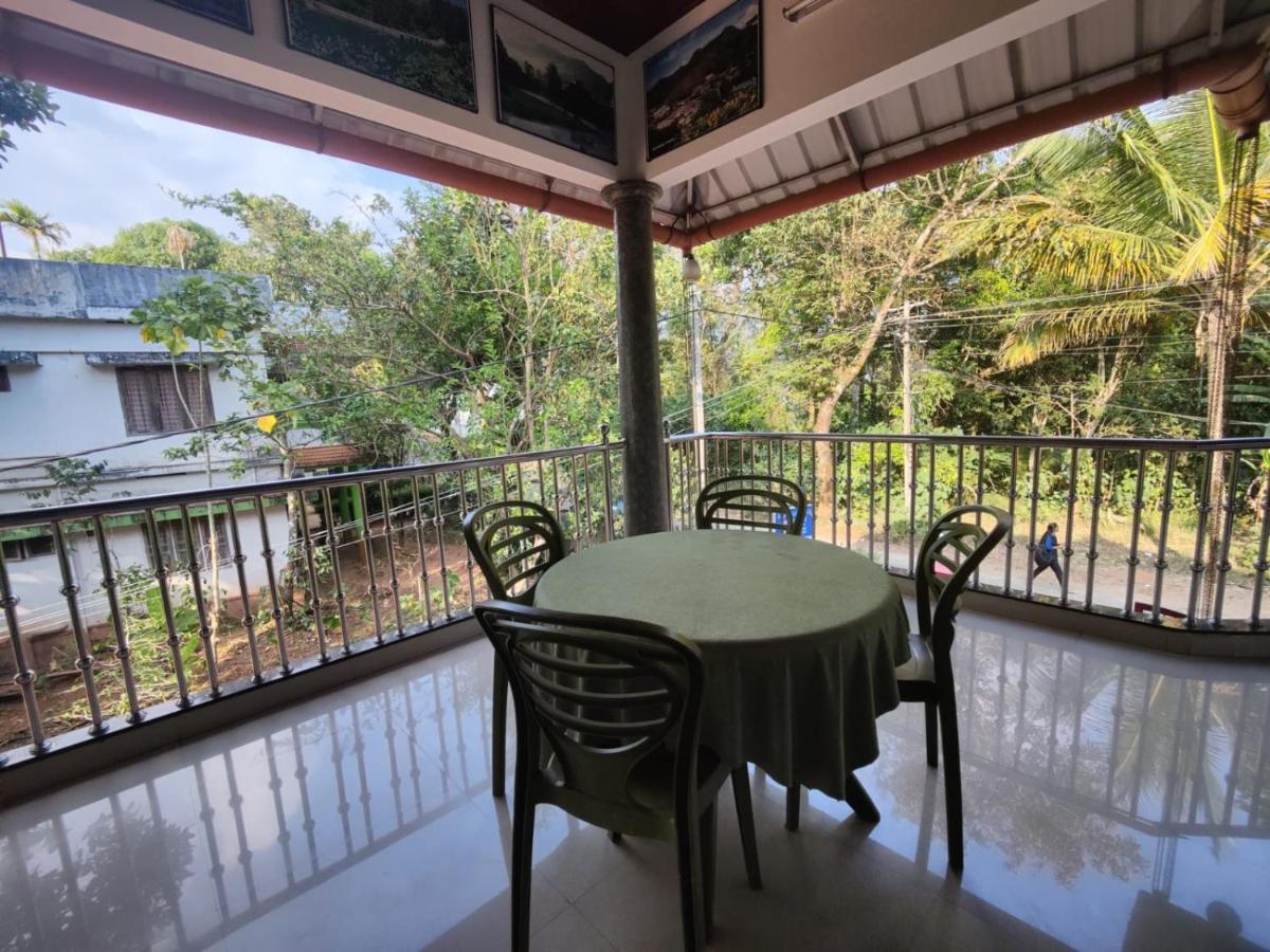 Mangalappillil Homestay Munnar Exterior photo
